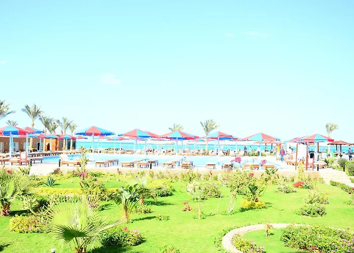אתר נופש Hawaii Riviera Aqua Park - Families And Couples Only הורגהדה