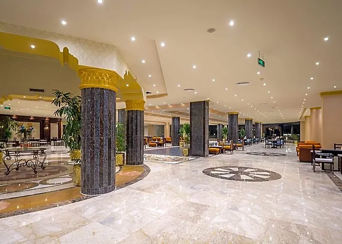 Hawaii Riviera Aqua Park - Families And Couples Only 3* הורגהדה