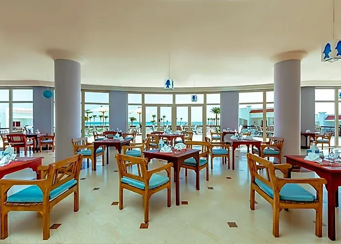 Hawaii Riviera Aqua Park - Families And Couples Only אתר נופש הורגהדה
