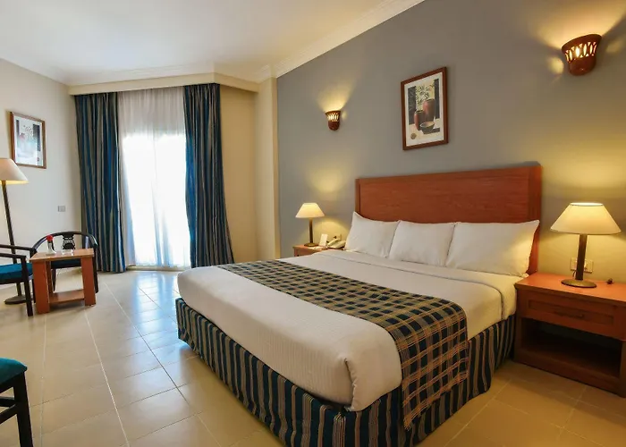 Hawaii Riviera Aqua Park - Families And Couples Only Hurgada